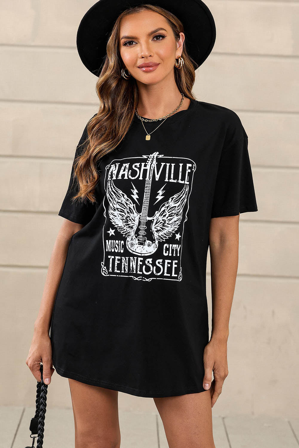 Camiseta extragrande con estampado gráfico de letras y eslogan de guitarra rosa
