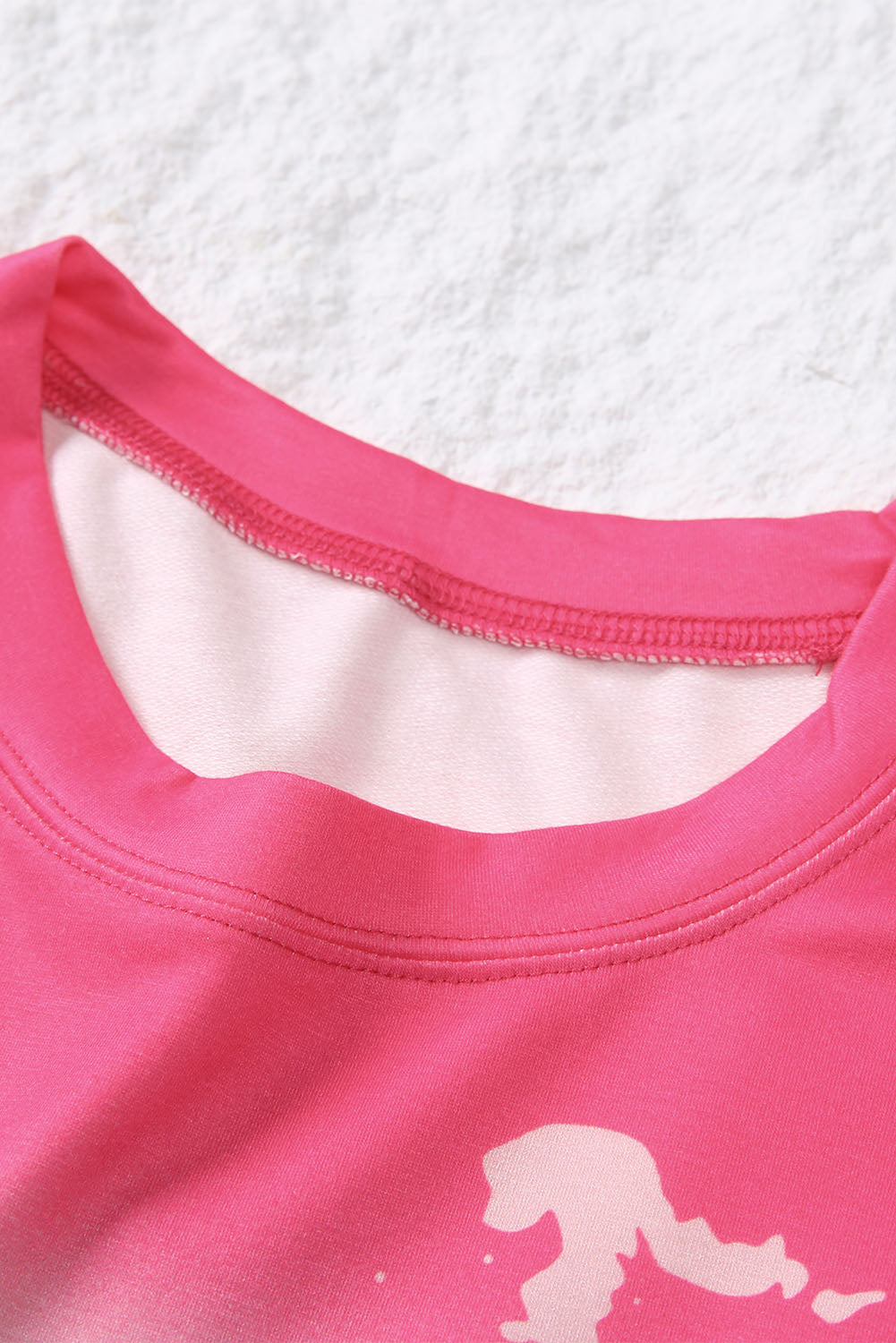 Pink Mama Pullover mit Batikmuster und Strass-Buchstabengrafik
