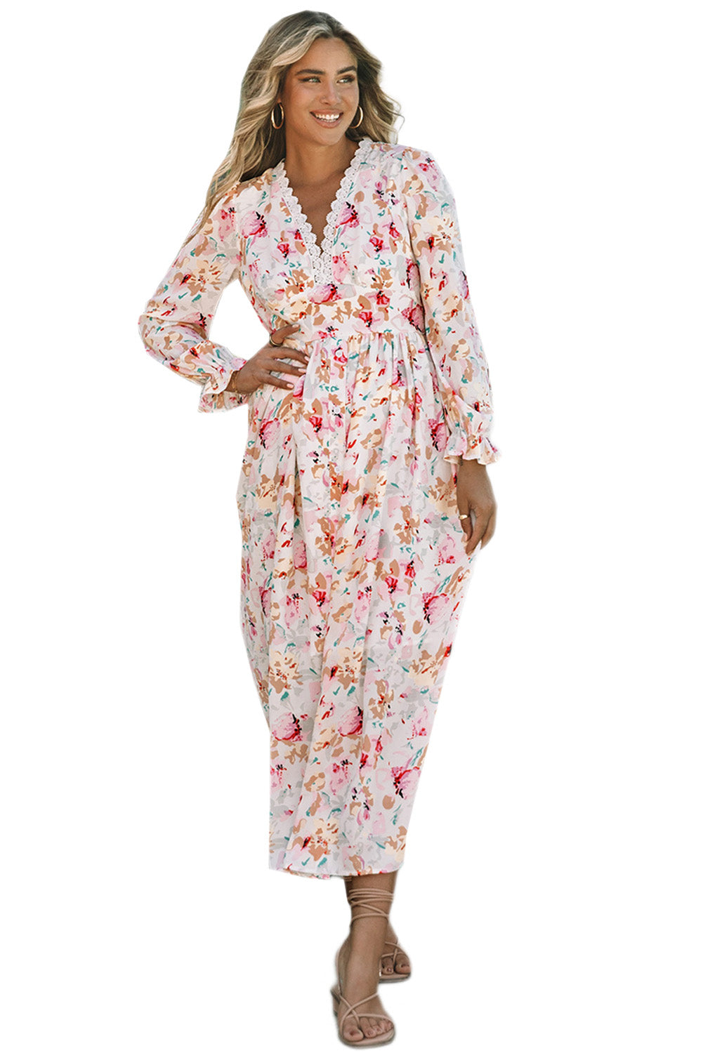 Rosa Maxikleid mit Blumenmuster und Patchwork-Ausschnitt auf der Rückseite