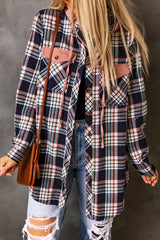 Chaqueta a cuadros con capucha y cordón ajustable en contraste rosa