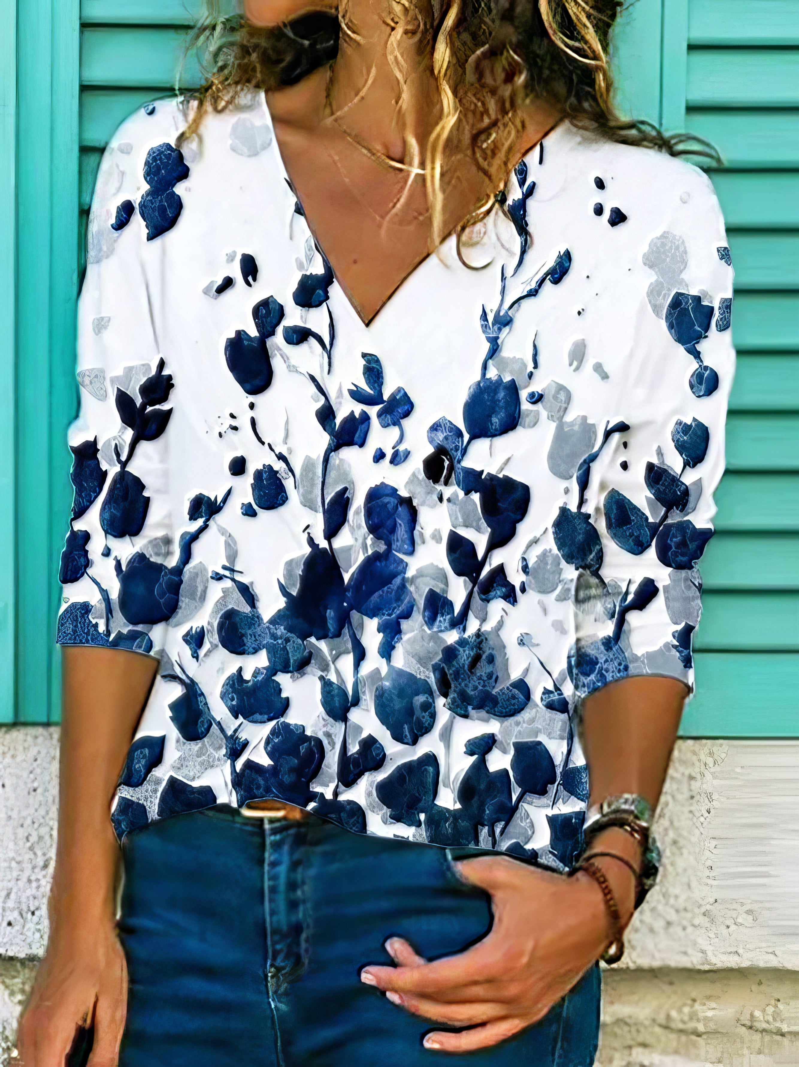 Floral Print 3/4 Sleeve V-neck Top