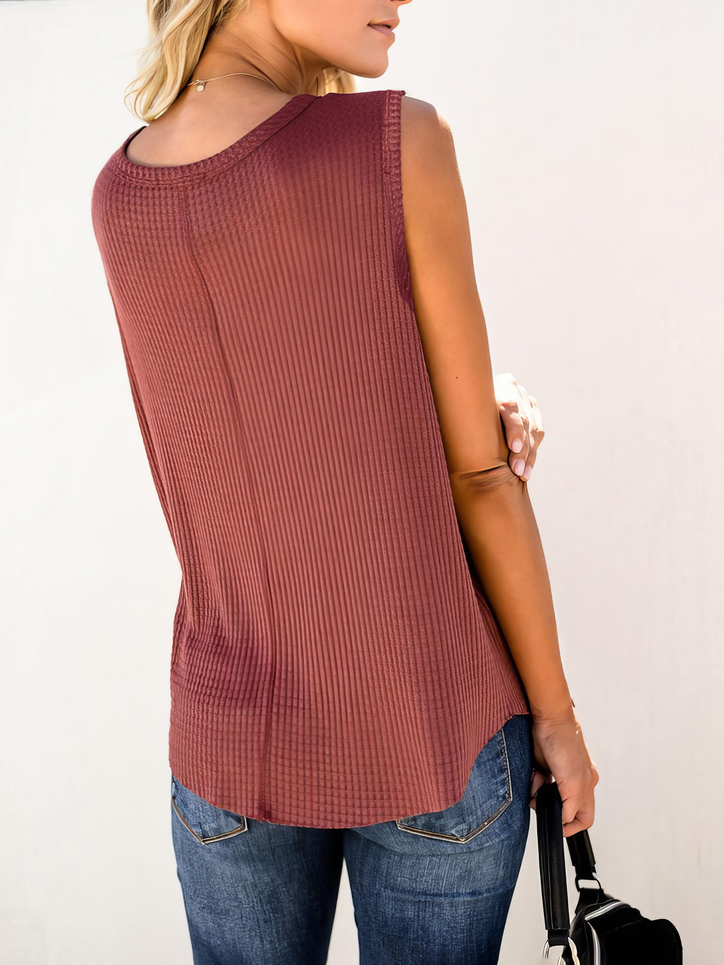 Solid Round Neck Sleeveless Top Vest