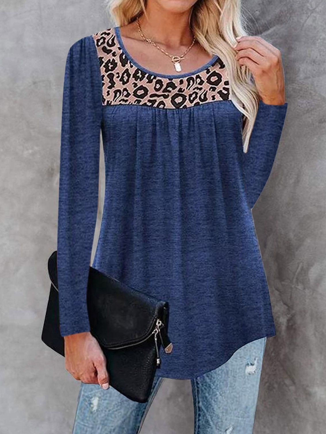 Leopard Print Round Neck Long Sleeve T-Shirt